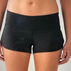 Black Lululemon Speed Up Shorts